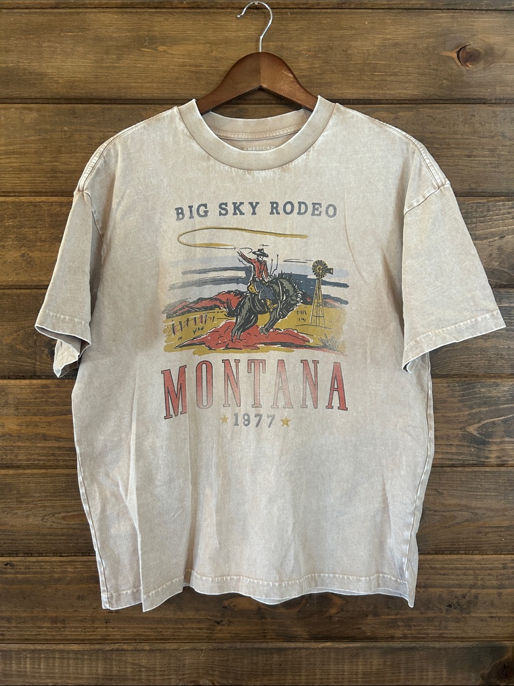American Eagle Outfitters Montana Big Sky Rodeo Graphic Tee - Beige, Red, Blue